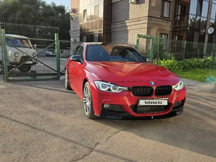 BMW 330 2017 года за 15 000 000 тг. в Петропавловск – фото 19