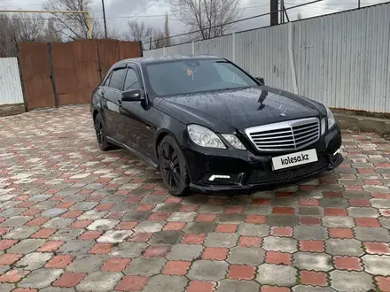 Mercedes-Benz E 200 2011 года за 9 000 000 тг. в Алматы – фото 2