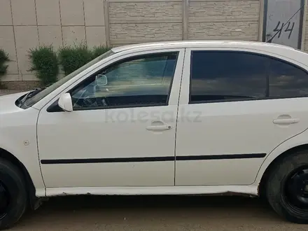 Skoda Octavia 2006 года за 1 550 000 тг. в Актобе – фото 6