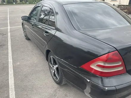 Mercedes-Benz C 180 2001 годаүшін2 980 000 тг. в Талдыкорган – фото 10