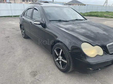 Mercedes-Benz C 180 2001 годаүшін2 980 000 тг. в Талдыкорган