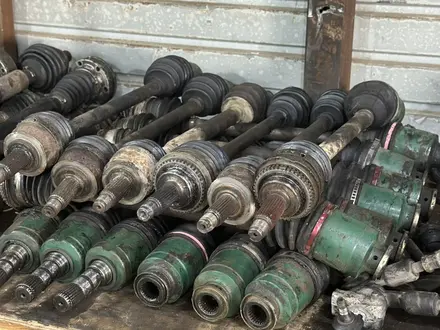 Субару граната привод привода гранаты за 25 000 тг. в Астана