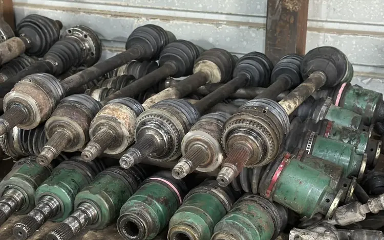 Субару граната привод привода гранаты за 25 000 тг. в Астана