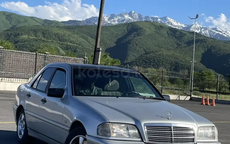 Mercedes-Benz C 240 1998 года за 3 100 000 тг. в Алматы