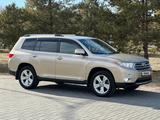 Toyota Highlander 2012 годаүшін10 500 000 тг. в Алматы – фото 2