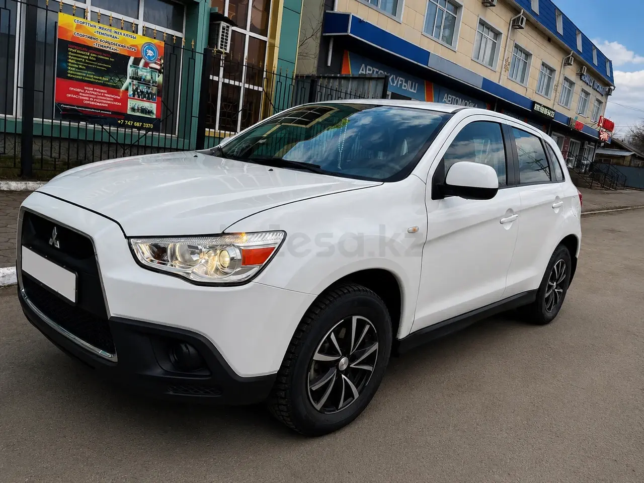 Mitsubishi ASX, 2011