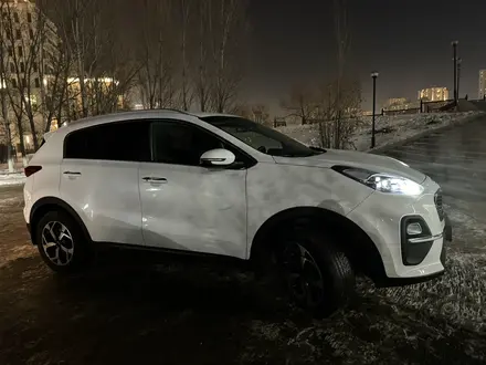 Kia Sportage 2021 года за 12 500 000 тг. в Астана – фото 2