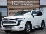 Toyota Land Cruiser 2023 года за 63 990 000 тг. в Алматы