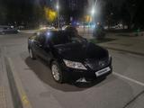 Toyota Camry 2012 года за 9 500 000 тг. в Алматы – фото 2
