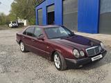 Mercedes-Benz E 200 1996 годаүшін1 600 000 тг. в Петропавловск – фото 2