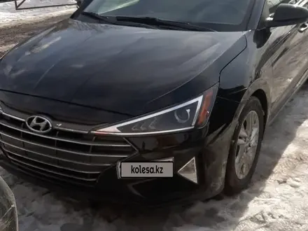 Hyundai Elantra 2019 года за 7 500 000 тг. в Алматы – фото 2