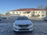 Kia K5 2013 года за 8 000 000 тг. в Астана – фото 2