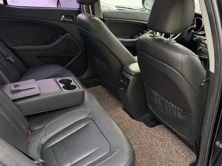 Kia K5 2011 года за 7 600 000 тг. в Алматы – фото 18