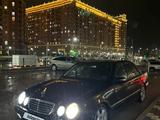 Mercedes-Benz E 43 AMG 2001 года за 5 000 000 тг. в Актау – фото 4