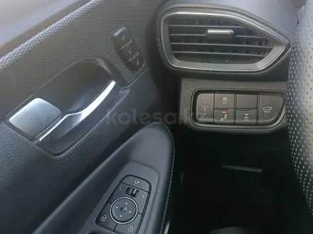 Hyundai Santa Fe 2020 года за 14 200 000 тг. в Усть-Каменогорск – фото 32