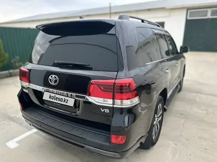 Toyota Land Cruiser 2017 годаүшін33 000 000 тг. в Актау – фото 2