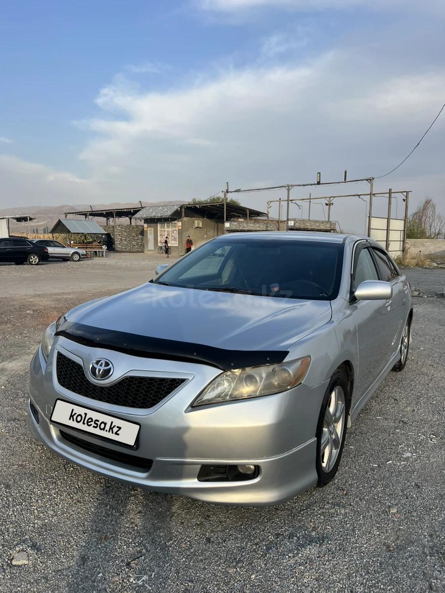 Toyota Camry 2007 г.