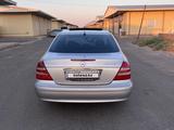 Mercedes-Benz E 320 2004 года за 4 500 000 тг. в Жанаозен – фото 3