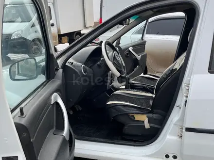 Renault Logan 2013 года за 2 200 000 тг. в Уральск – фото 3