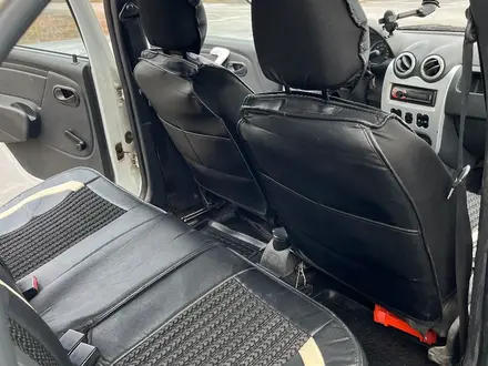 Renault Logan 2013 года за 2 200 000 тг. в Уральск – фото 8
