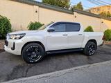 Toyota Hilux 2023 года за 23 500 000 тг. в Шымкент – фото 3