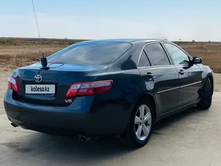 Toyota Camry 2007 года за 5 600 000 тг. в Атырау – фото 5