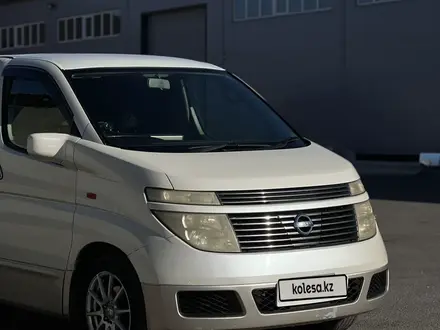 Nissan Elgrand 2004 года за 6 200 000 тг. в Алматы – фото 38