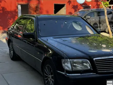 Mercedes-Benz S 320 1998 года за 4 490 000 тг. в Тараз – фото 2