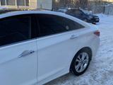 Hyundai Sonata 2011 годаүшін6 700 000 тг. в Петропавловск – фото 3