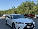 Lexus ES 250 2023 годаүшін21 000 000 тг. в Алматы – фото 2