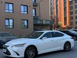 Lexus ES 250 2023 годаүшін21 000 000 тг. в Алматы – фото 3