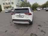 Toyota RAV4 2022 года за 18 000 000 тг. в Тараз – фото 3