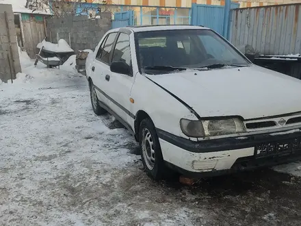 Nissan Sunny 1994 года за 400 000 тг. в Алматы – фото 2