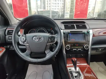 Toyota Camry 2014 года за 9 200 000 тг. в Астана – фото 9
