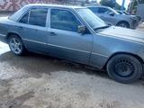 Mercedes-Benz E 320 1993 года за 1 500 000 тг. в Жетысай – фото 3