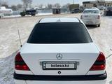 Mercedes-Benz C 180 1993 года за 1 600 000 тг. в Алматы – фото 4