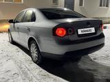 Volkswagen Jetta 2007 года за 3 000 000 тг. в Алматы – фото 4