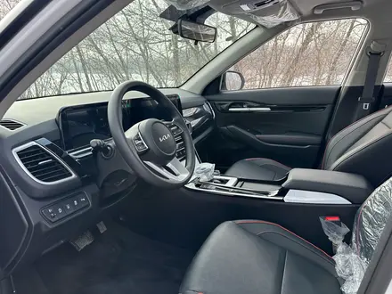 Kia Seltos 2024 года за 9 860 000 тг. в Уральск – фото 18