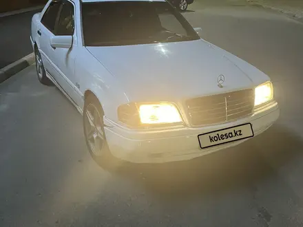 Mercedes-Benz C 280 1994 года за 2 150 000 тг. в Павлодар – фото 4