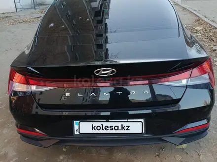 Hyundai Elantra 2021 года за 9 000 000 тг. в Семей