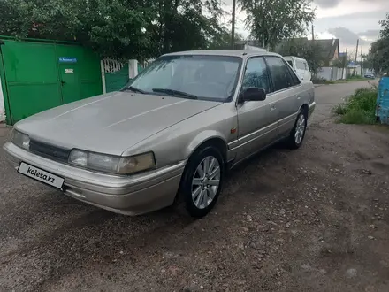 Mazda 626 1990 года за 700 000 тг. в Усть-Каменогорск – фото 3