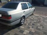Volkswagen Vento 1997 года за 1 900 000 тг. в Тараз – фото 5