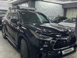 Toyota Highlander 2021 года за 33 000 000 тг. в Алматы – фото 3