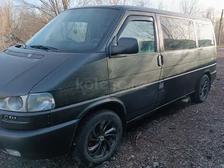 Volkswagen Multivan 1997 года за 4 600 000 тг. в Караганда – фото 2