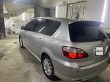 Toyota Ipsum 2005 годаfor4 000 000 тг. в Атырау – фото 4