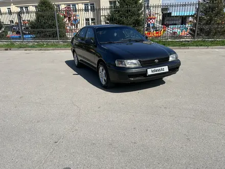 Toyota Carina E 1995 года за 2 600 000 тг. в Алматы – фото 2