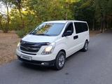 Hyundai H-1 2015 года за 11 500 000 тг. в Тараз
