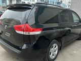 Toyota Sienna 2014 года за 8 500 000 тг. в Семей – фото 4