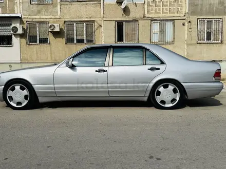 Mercedes-Benz S 320 1997 года за 3 000 000 тг. в Актау