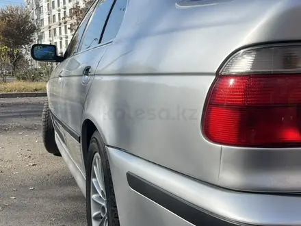 BMW 528 1998 года за 3 800 000 тг. в Алматы – фото 18